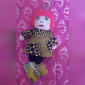NWT, YAYOI KUSAMA plush Keychain